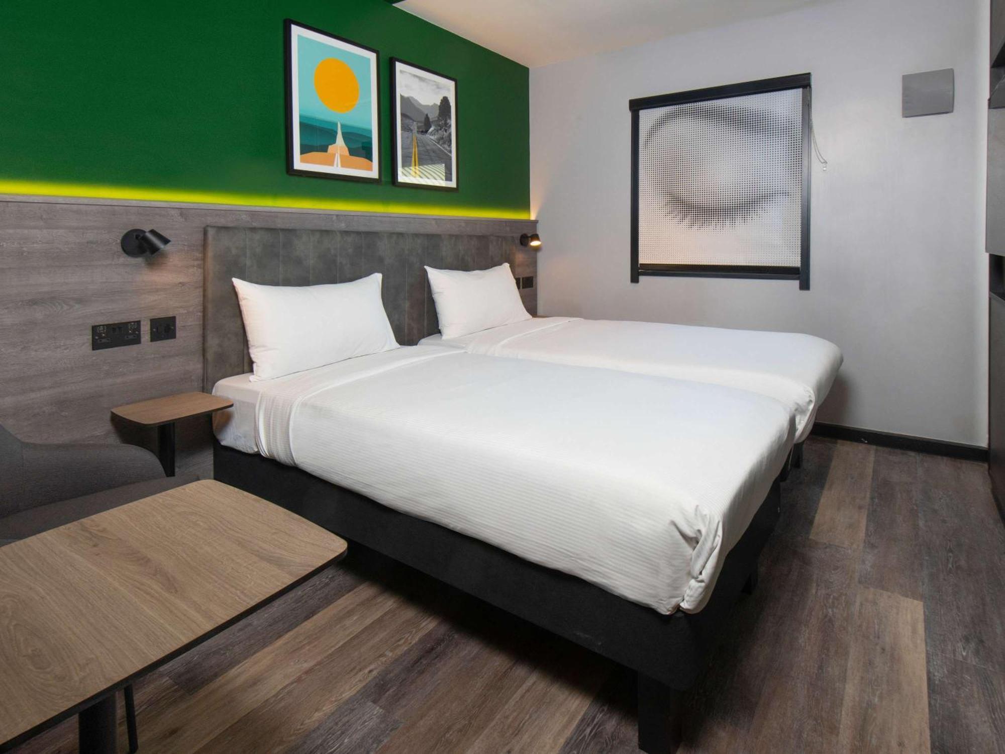 Ibis Styles London Gatwick Airport Hotel Crawley (West Sussex)