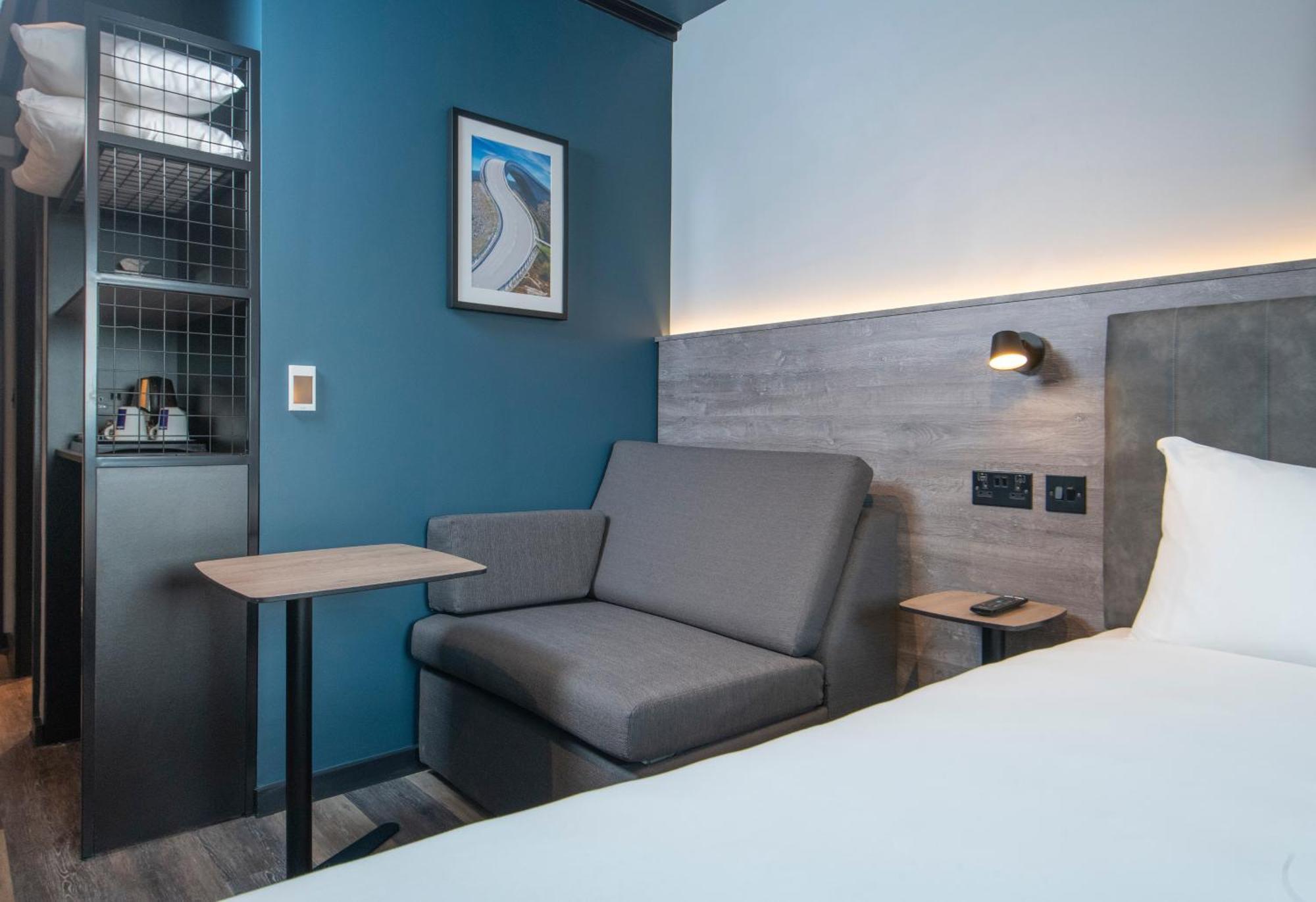 Hotel Ibis Styles London Gatwick Airport