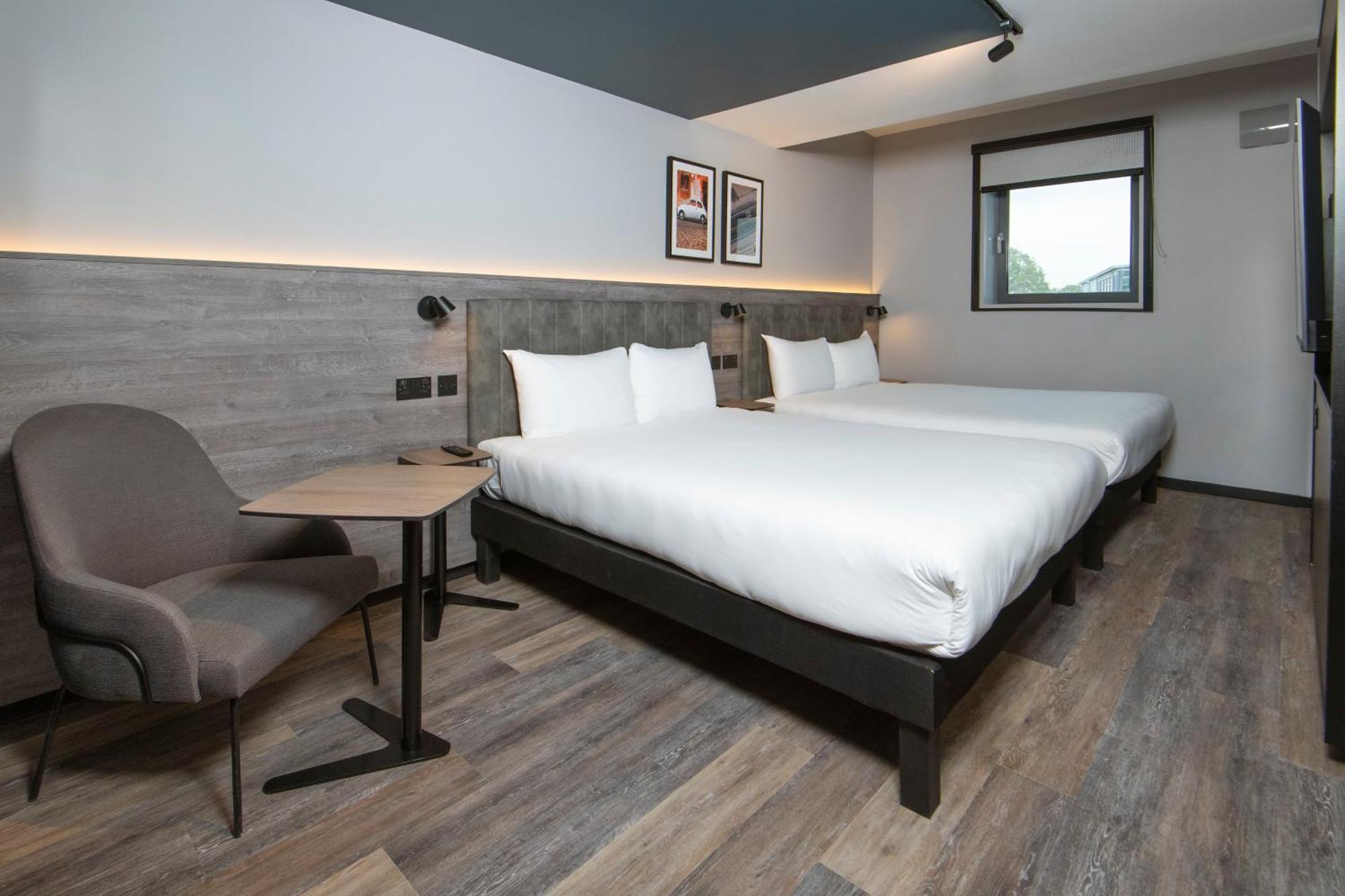 Ibis Styles London Gatwick Airport Hotel